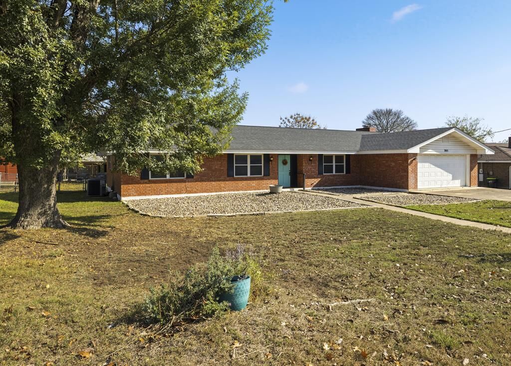 Property Photo:  205 Wild Timber Dr  TX 78028 