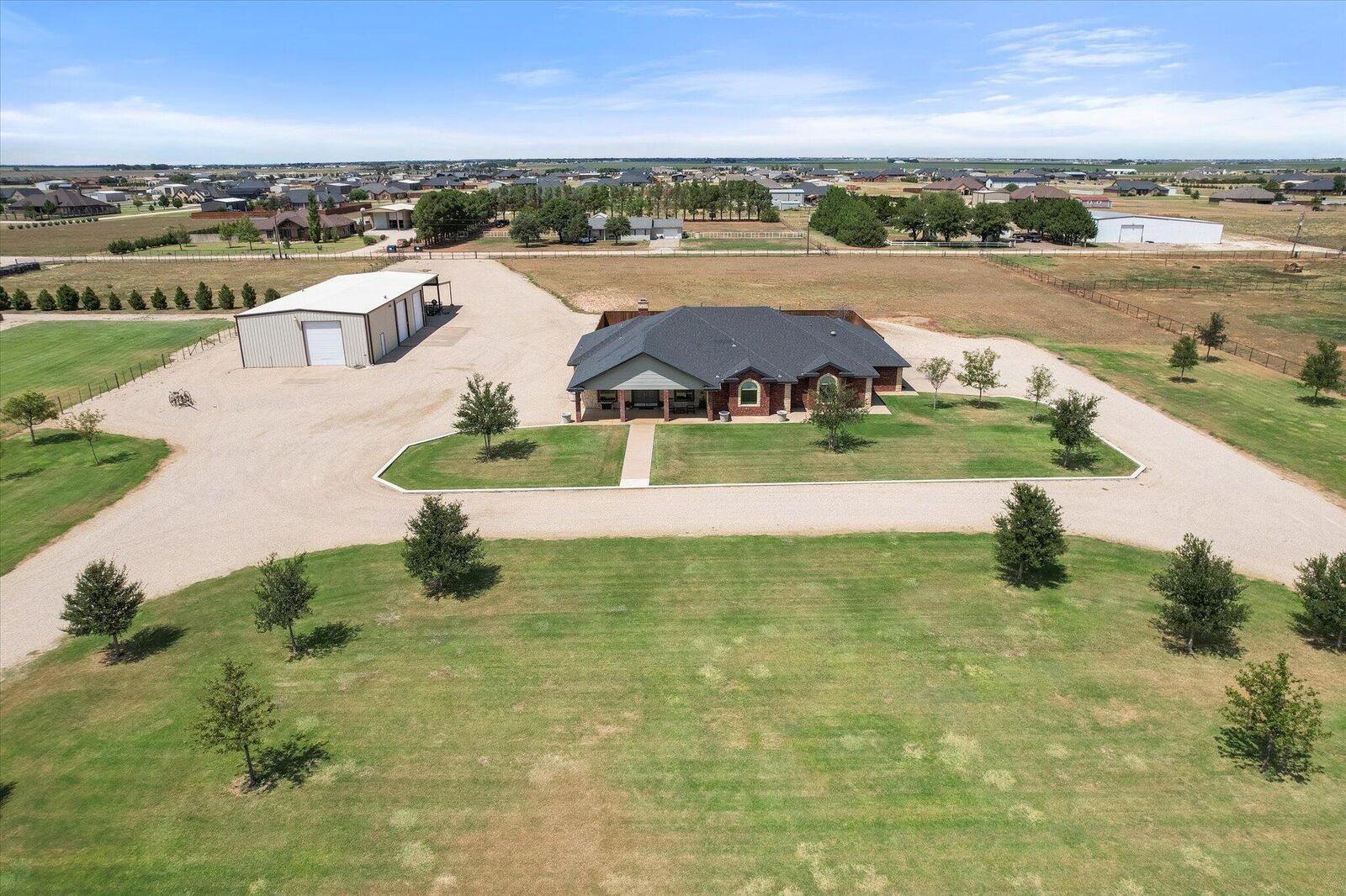 Property Photo: 1026 Willow Road TX 79381