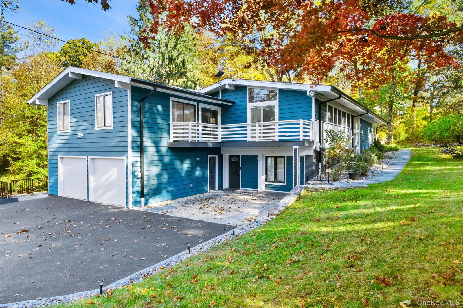 Property Photo: 153 Deerfield Lane N NY 10570