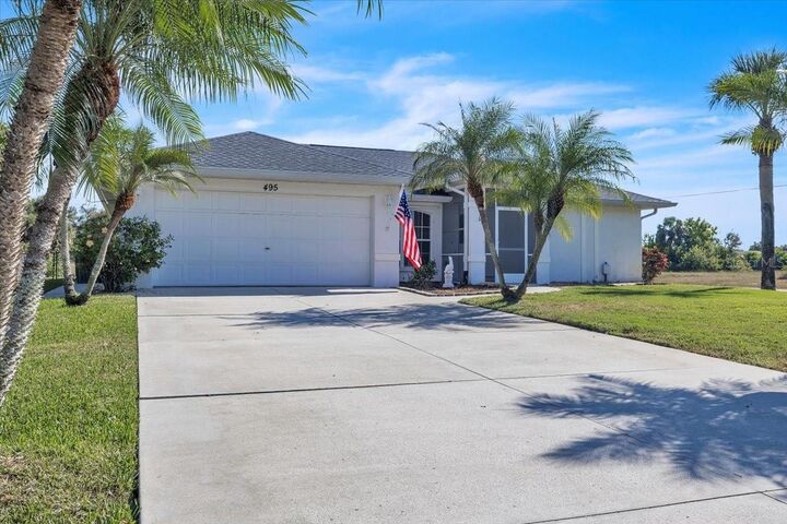 Property Photo:  495 Sweetwater Drive  FL 33947 