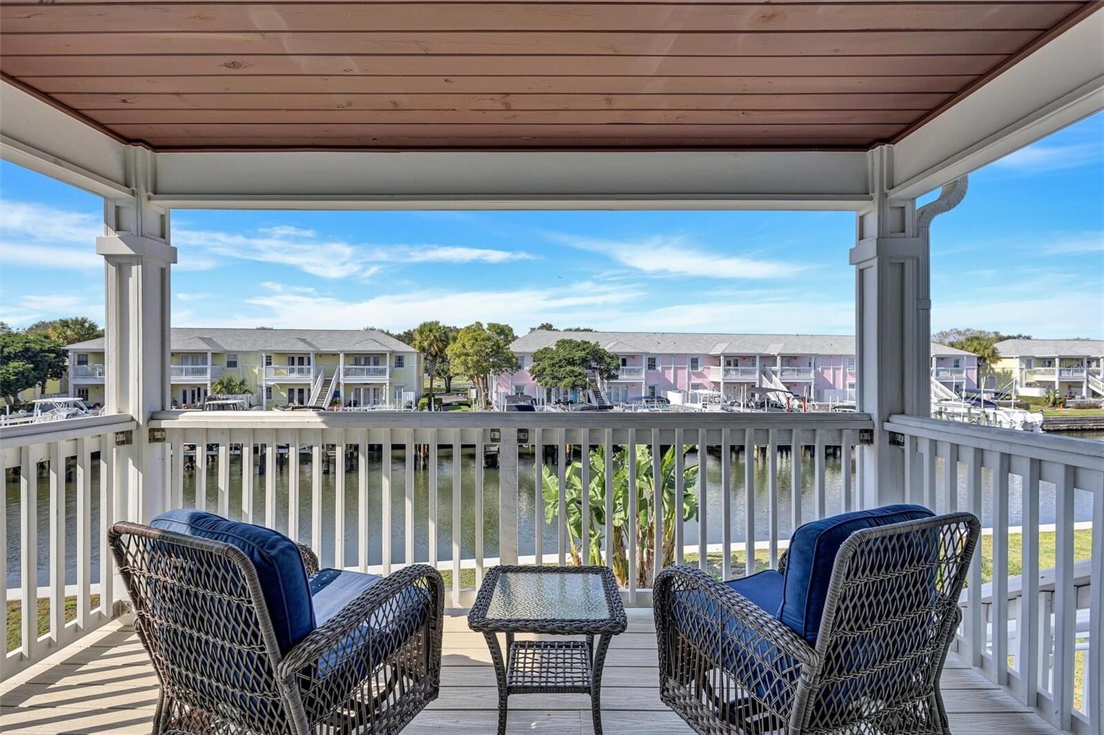 Property Photo:  4875 Coquina Key Drive SE C  FL 33705 