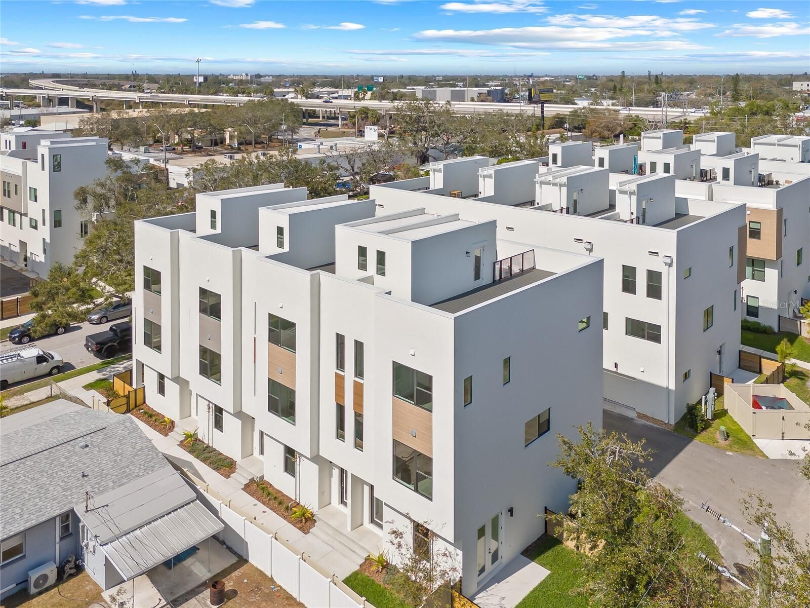 Property Photo: 307 15th Street N FL 33705