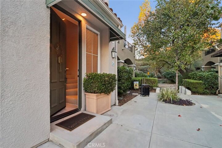 Property Photo:  26 Via Cordoba  CA 92688 