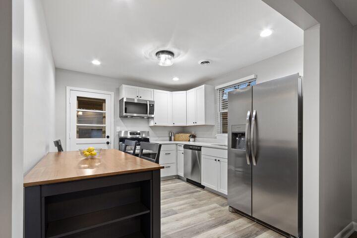 Property Photo: 5920 Carl Pl TN 37209