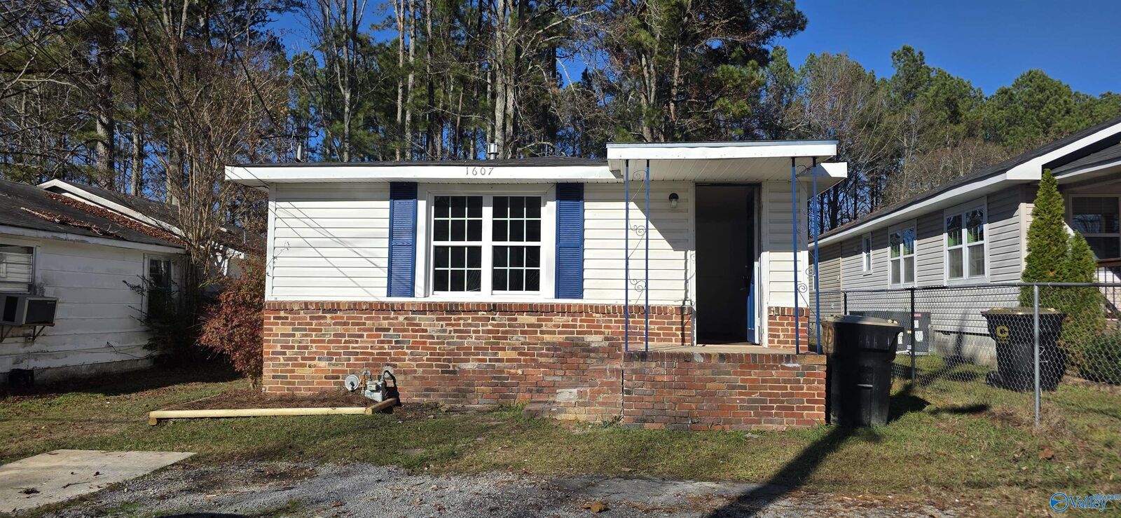Property Photo:  1607 Warnke Road NW  AL 35055 