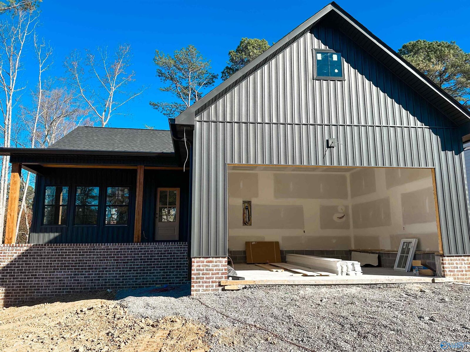 Property Photo:  872 1st Way NE  AL 35016 