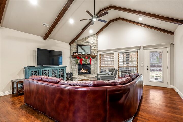 Property Photo: 1704 Gosford Avenue AR 72713