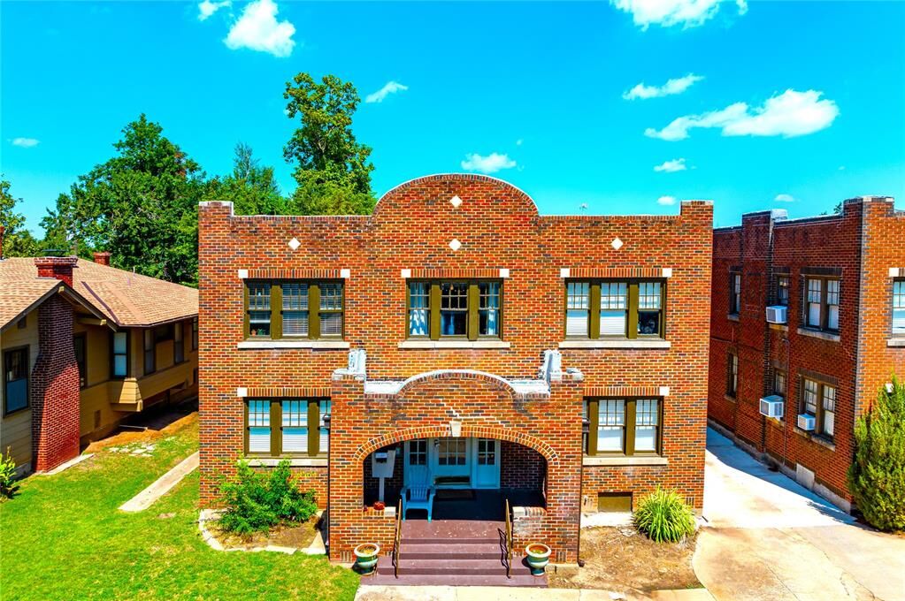 Property Photo:  515 NW 20th Street  OK 73103 