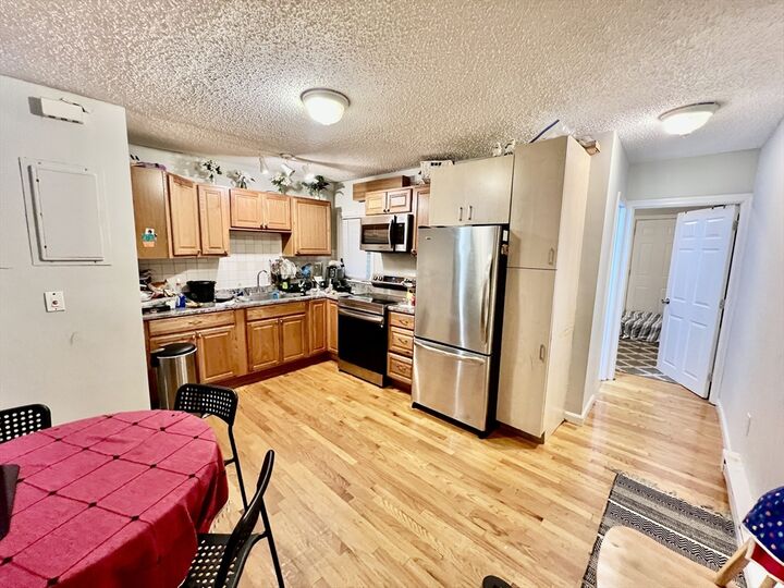 227 Everett St 4  Boston MA 02128 photo