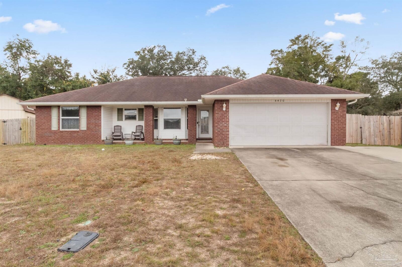 Property Photo: 4420 Piedmont Way FL 32583
