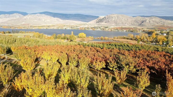 Property Photo:  1  Tom Dull Road  WA 98844 