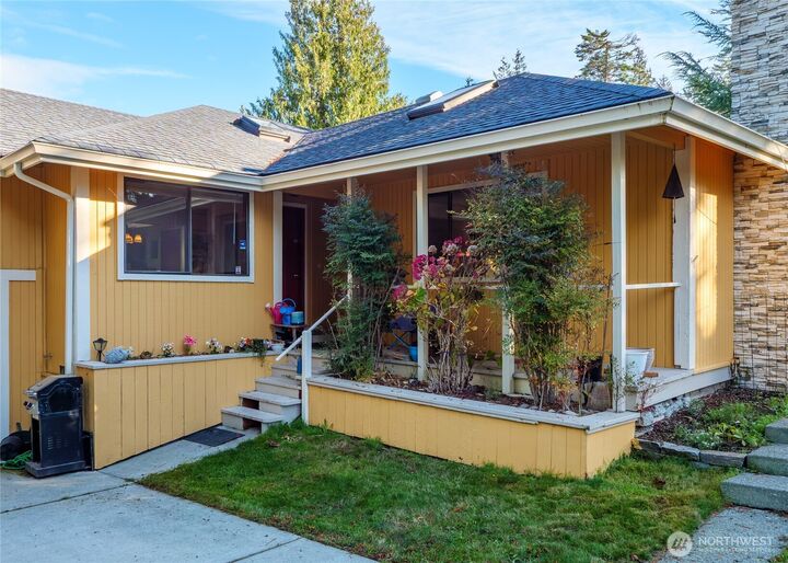 Property Photo:  126  Leslie Lane  WA 98382 