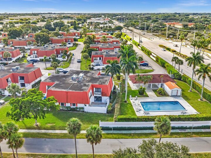 Property Photo:  1441 Princeton Lane  FL 33426 