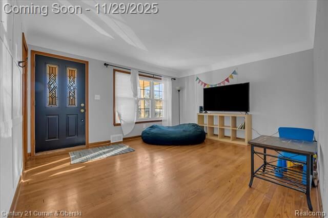 Property Photo:  9061 Oporto Street  MI 48150 