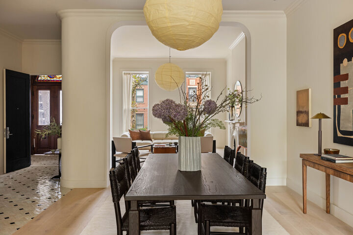 Property Photo:  323 Clinton Street 1  NY 11231 