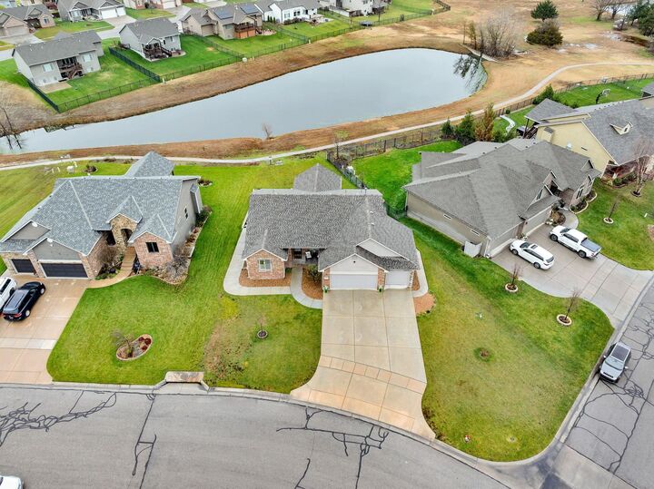 Property Photo: 13303 E Bellechase St KS 67230