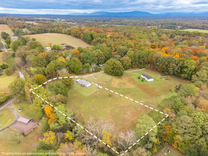 Property Photo: 983 McClure Road SE TN 37323