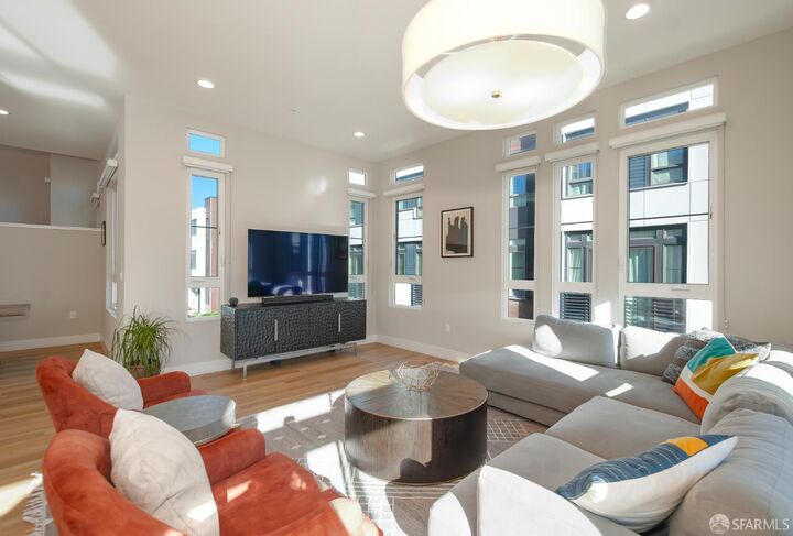 Property Photo:  2137 Starling Lane 502  CA 94501 