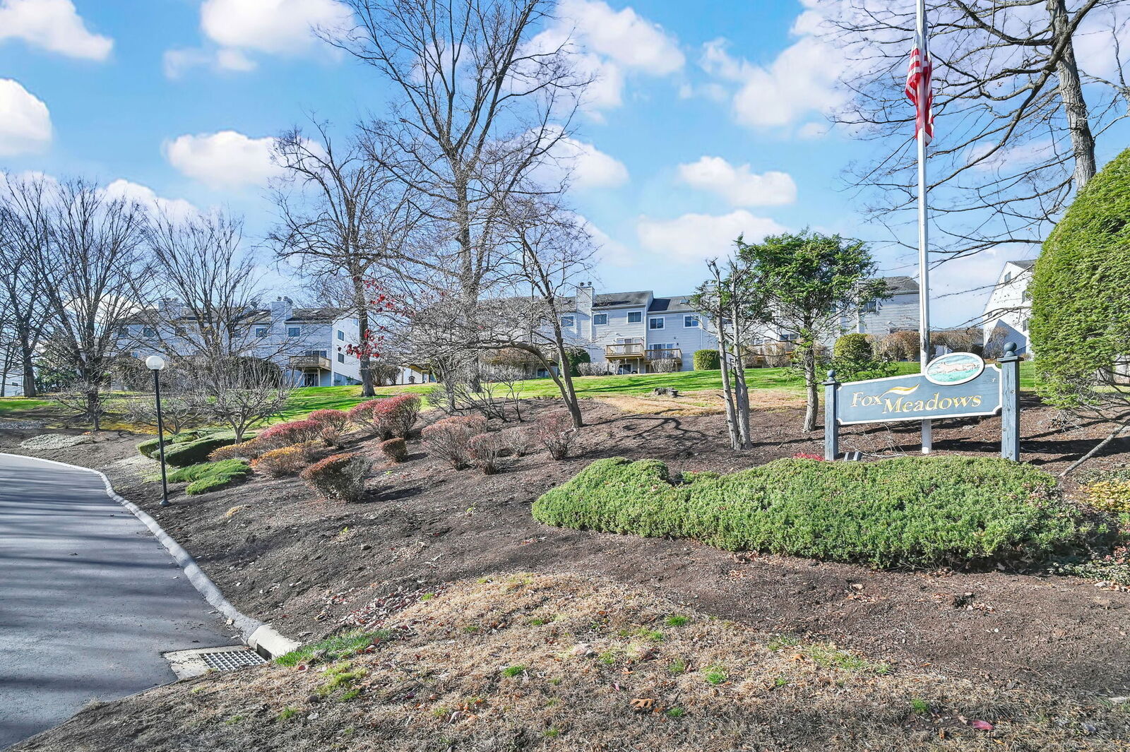 Property Photo:  1 Hunters Run 1  CT 06416 