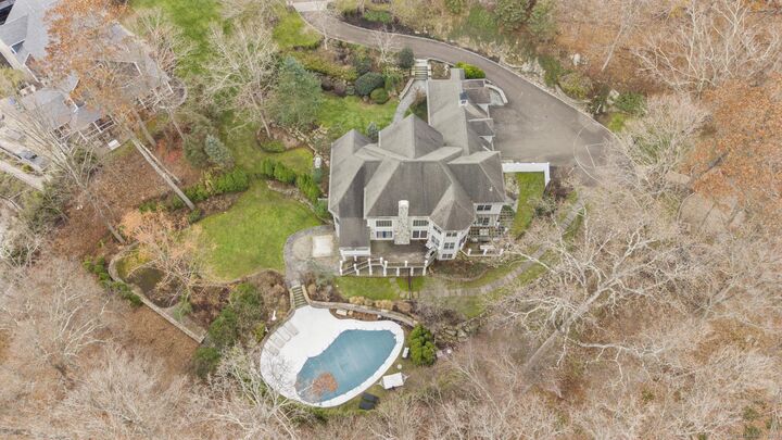 Property Photo:  13 Pond View Terrace  CT 06405 