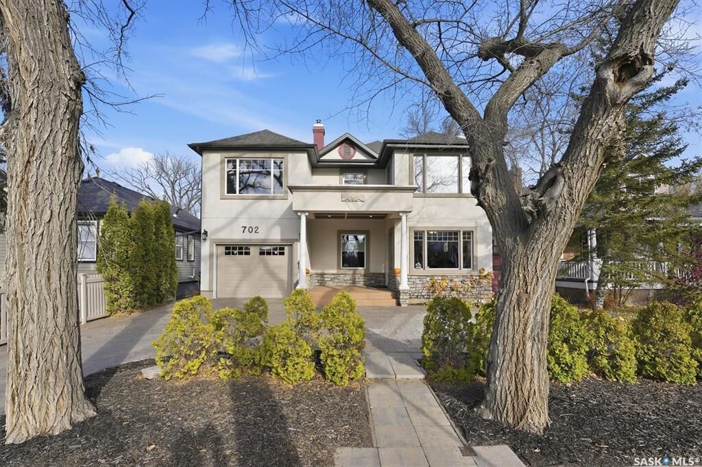 Photo de la propriété: 702 Queen Street SK S7K 0M9