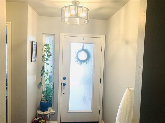 Property Photo:  1304 S Autry Street  OK 74074 