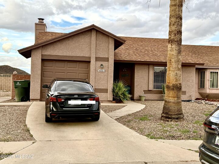 Property Photo:  5313 S Oakhaven Drive  AZ 85746 