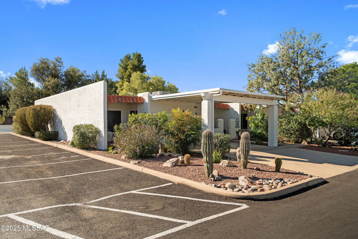 4810 E Ft Lowell H  Tucson AZ 85712 photo