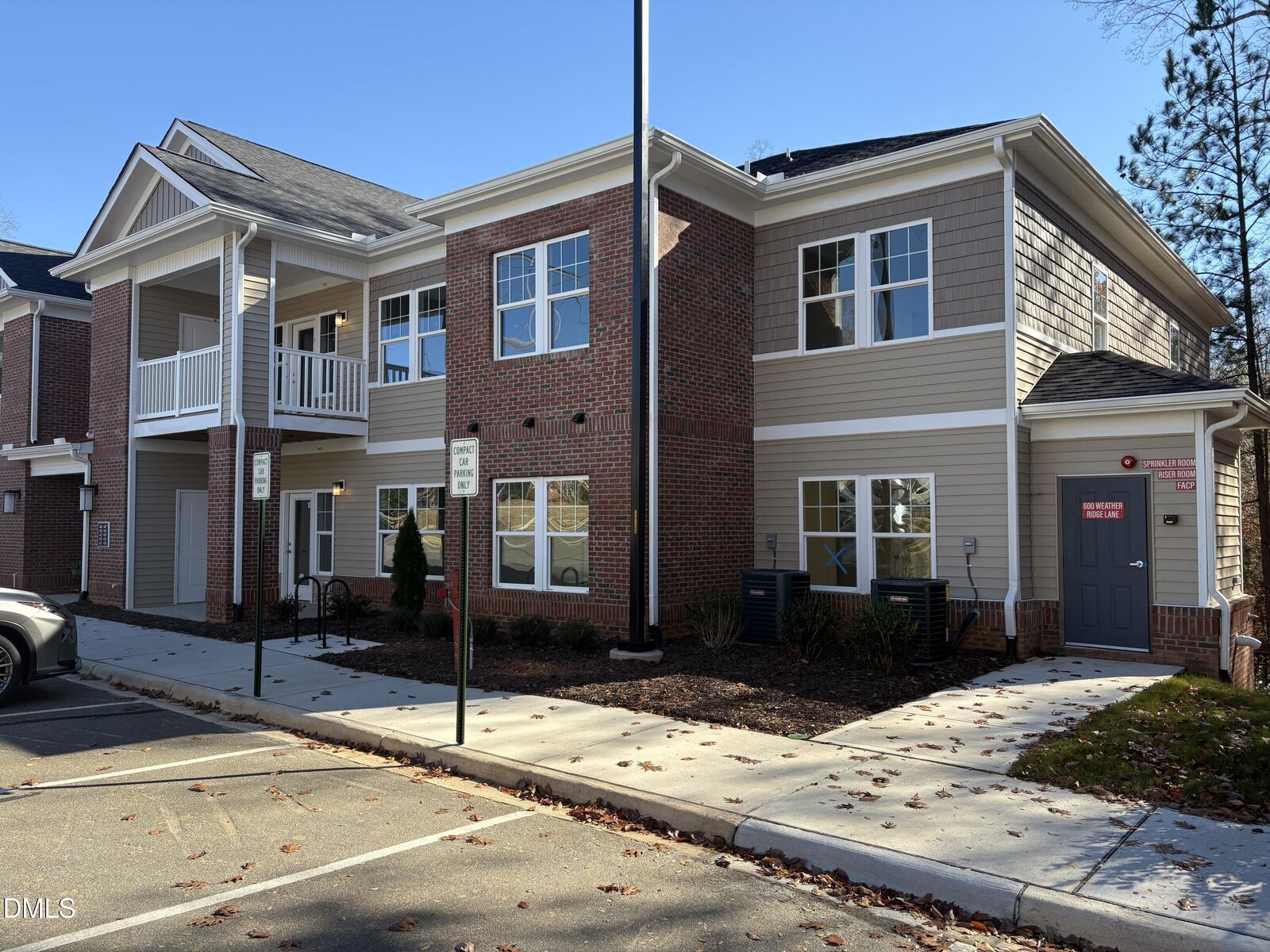 Property Photo:  618 Weather Ridge Lane 28  NC 27513 