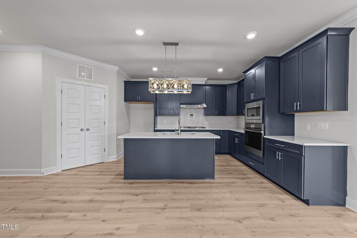 Property Photo: 1600 Gathering Park Circle 201 NC 27519