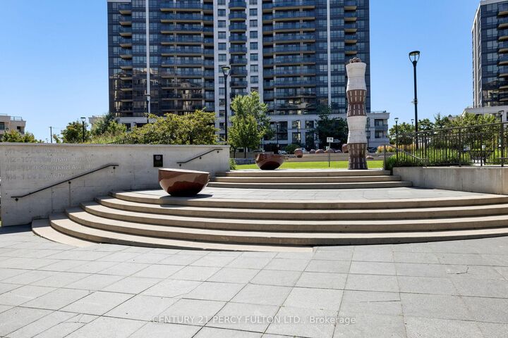 Photo de la propriété:  1 De Boers Drive 801  ON M3J 0G6 