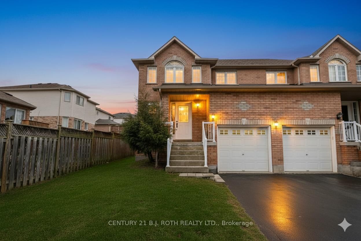 Property Photo:  5 Peter Street  ON L4N 5R2 