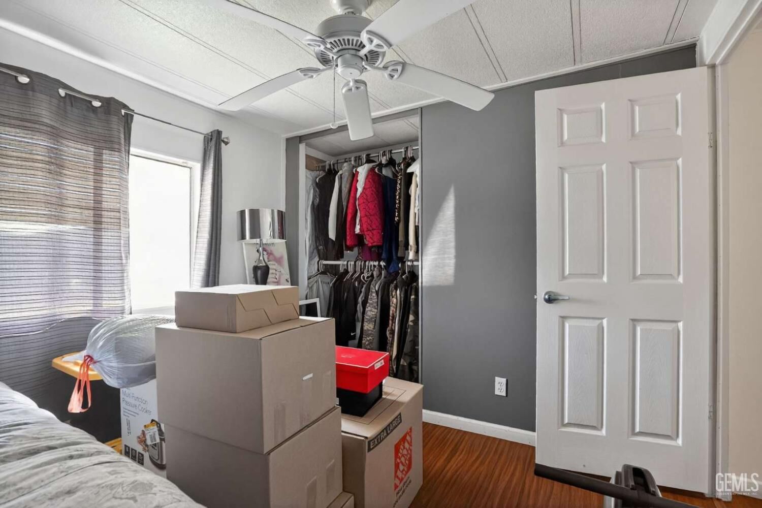 Property Photo:  5304 Silver Creek Road  CA 93313 