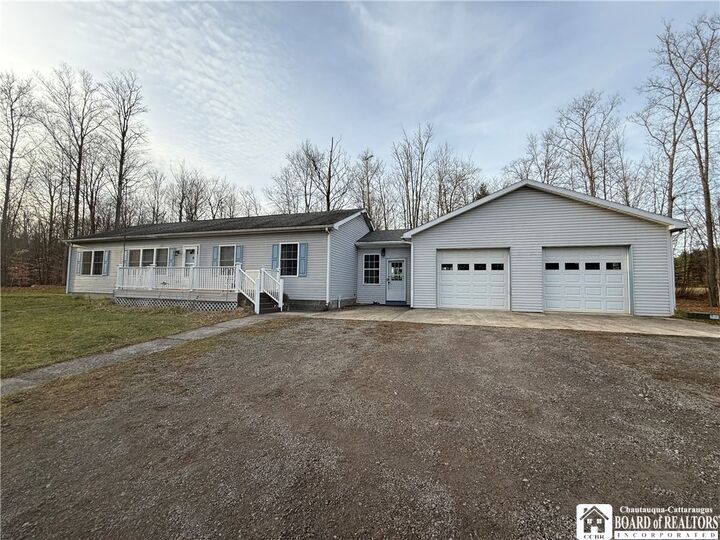 Property Photo:  6982 Curriers Road  NY 14009 