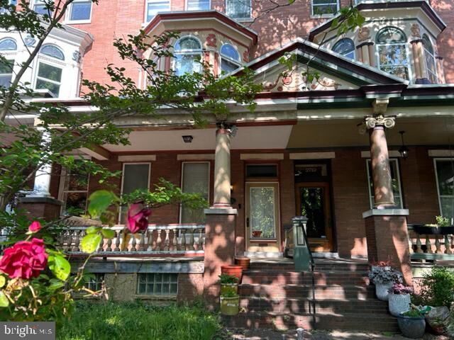 2721 N Calvert Street  Baltimore MD 21218 photo