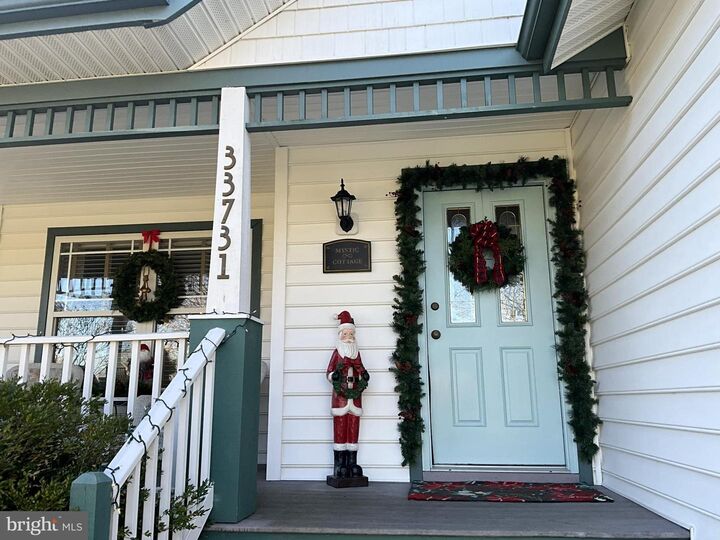 Property Photo:  33731 Chatham Way  DE 19945 
