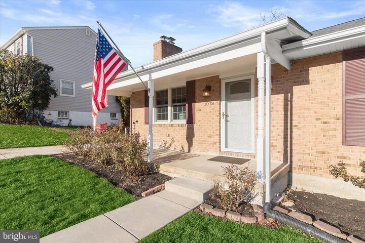 Property Photo:  1018 Saxon Hill Drive  MD 21030 