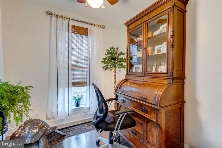 Property Photo: 1327 Carnegie Way PA 17055