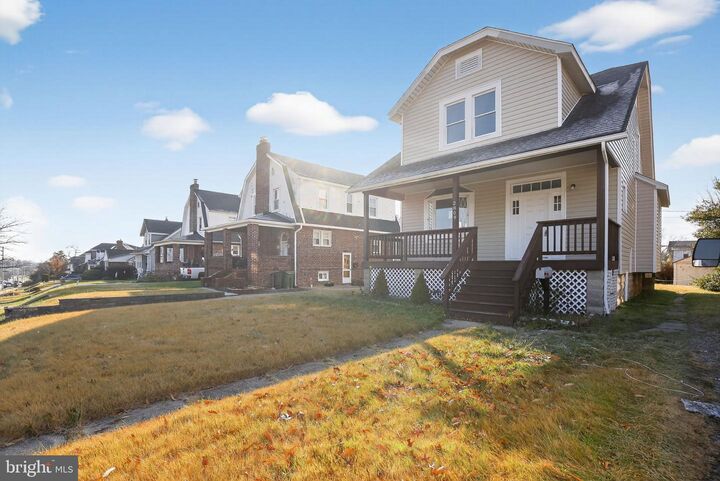 Property Photo:  2809 E Northern Parkway  MD 21214 