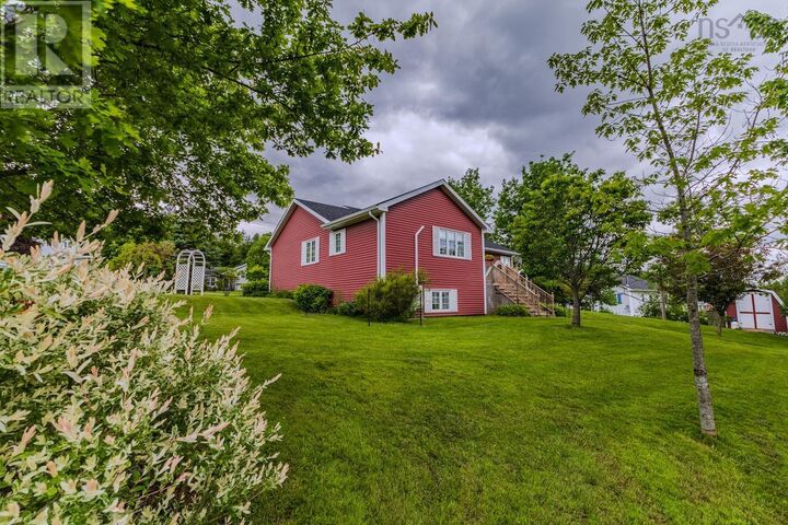 Property Photo:  157 Parkwood South  NS B6L 1M1 