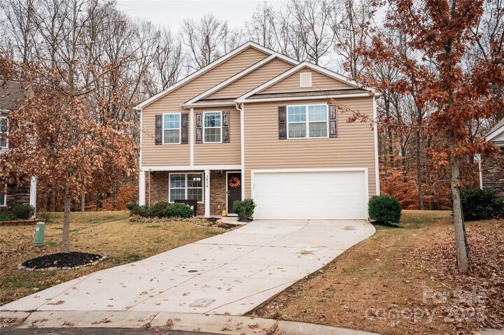 Property Photo:  2814 Tancor Court 19  NC 28269 