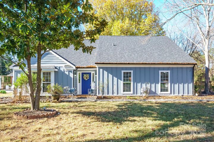 4731 Carberry Court  Charlotte NC 28226 photo