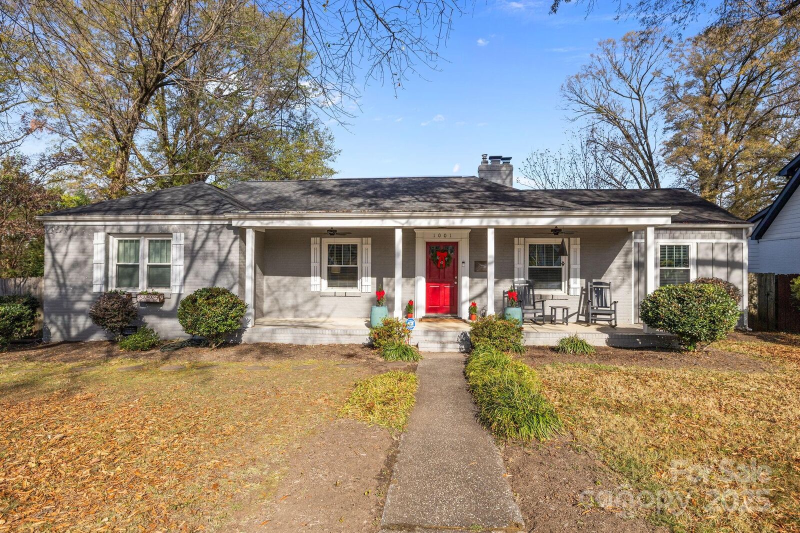 Property Photo:  1001 Leigh Avenue  NC 28205 