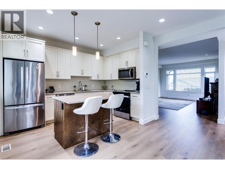 12875 Lake Hill Lane — photo 1