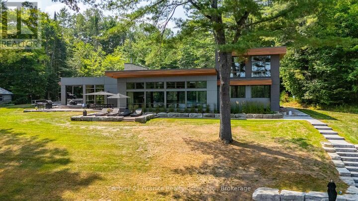 Property Photo: 1085 Grace Road ON K0M 2K0