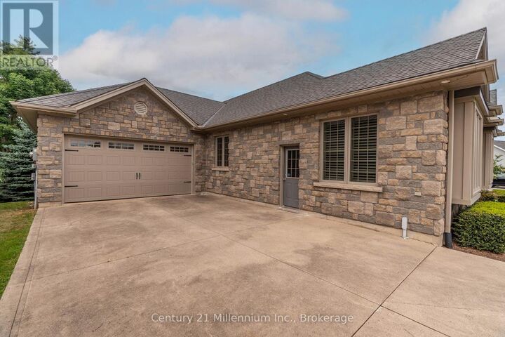 Photo de la propriété:  6 Glen Abbey Court  ON N4L 1Y4 