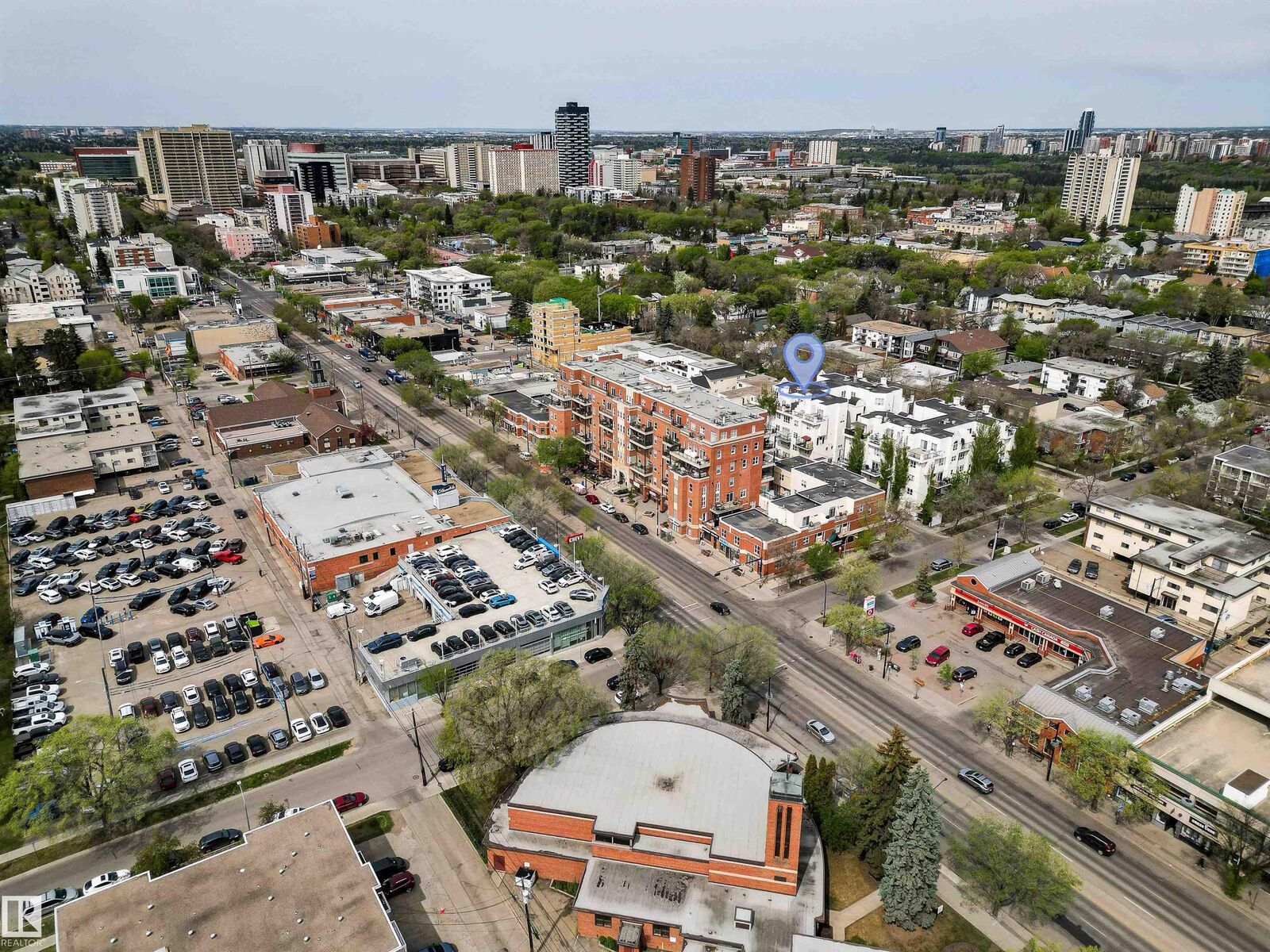 Property Photo:  10717 83 Avenue NW 417  AB T6E 2E5 