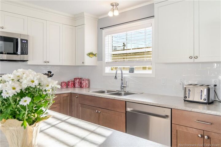 Photo de la propriété:  215 Moore Street  NB E3A 8L6 