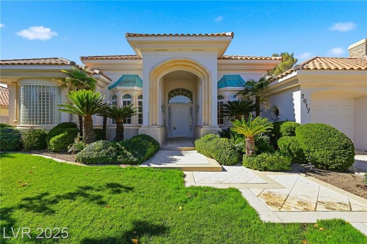 2017 Eagle Trace Way  Las Vegas NV 89117 photo