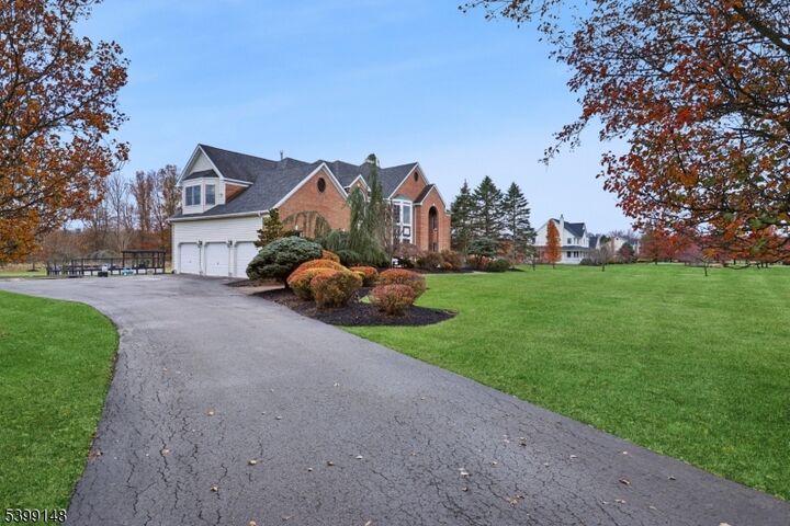 Property Photo:  10 Jacobus Ln  NJ 08822 